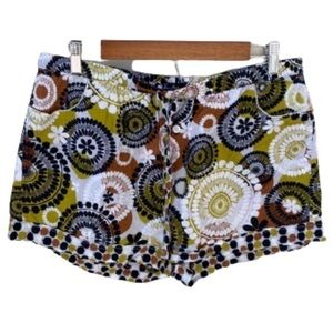 Vera Bradley floral print shorts with pockets size L